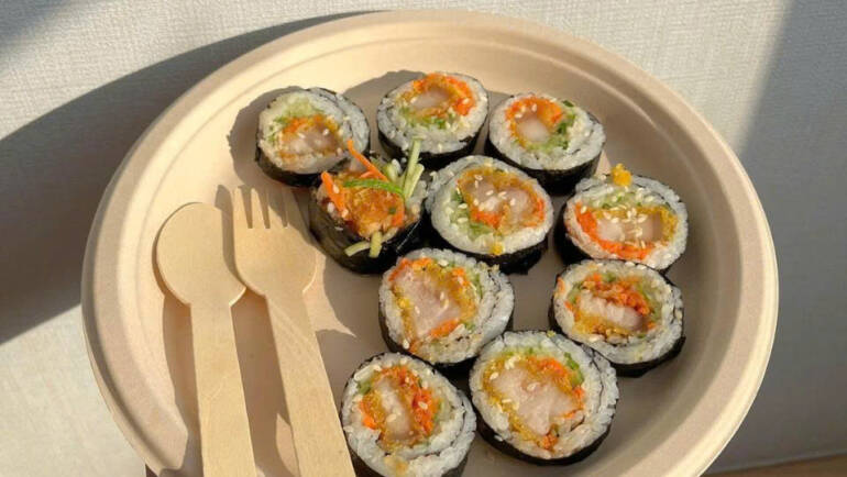 Giải pháp dĩa bã mía cho nhà hàng – khách sạn theo phong cách “xanh”